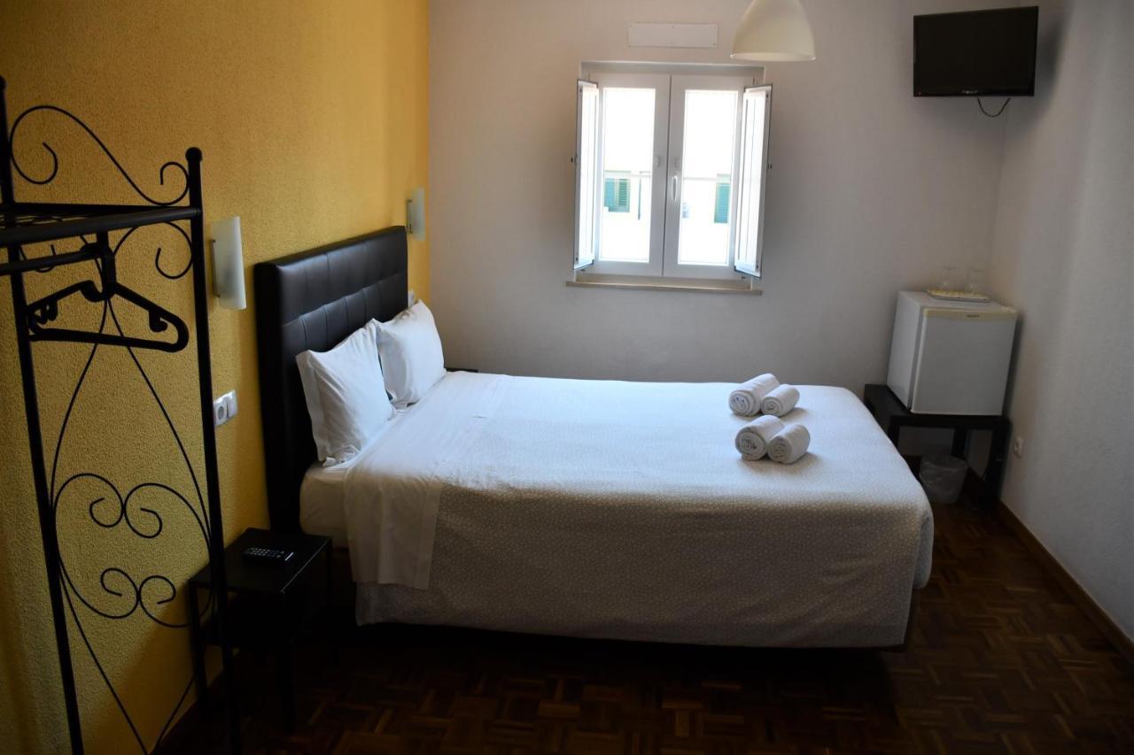 Alojamentos Vitinho - Vila Nova Milfontes Vila Nova de Milfontes Esterno foto