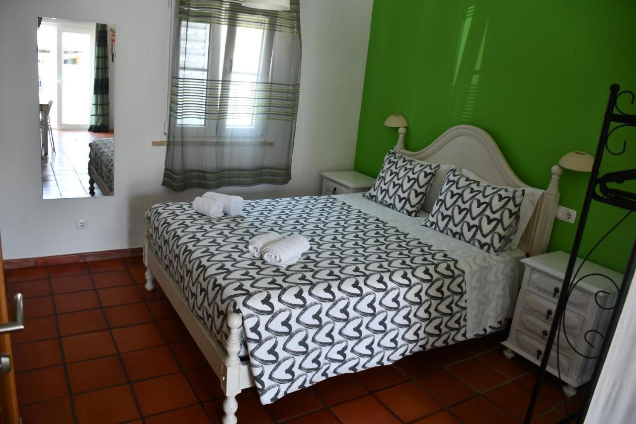 Alojamentos Vitinho - Vila Nova Milfontes Vila Nova de Milfontes Esterno foto