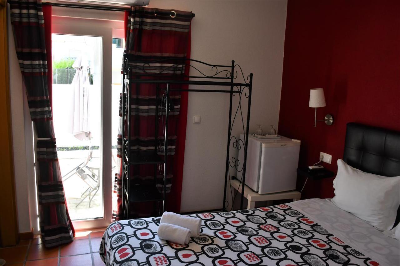 Alojamentos Vitinho - Vila Nova Milfontes Vila Nova de Milfontes Esterno foto