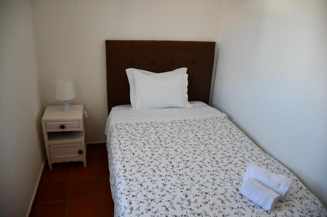 Alojamentos Vitinho - Vila Nova Milfontes Vila Nova de Milfontes Esterno foto